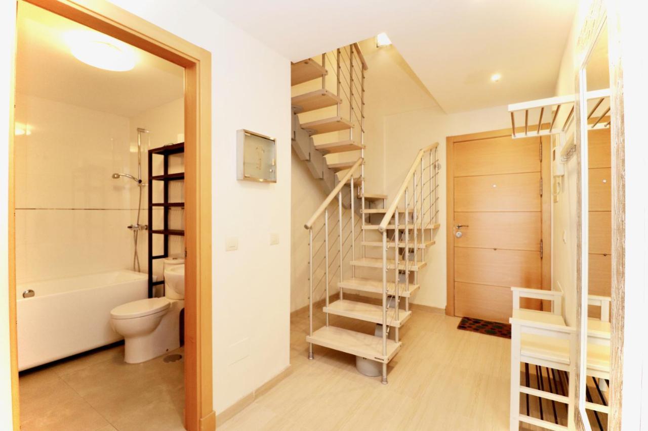 Modern Penthouse Apartment - 1 Min From The Beach 丰希罗拉 外观 照片