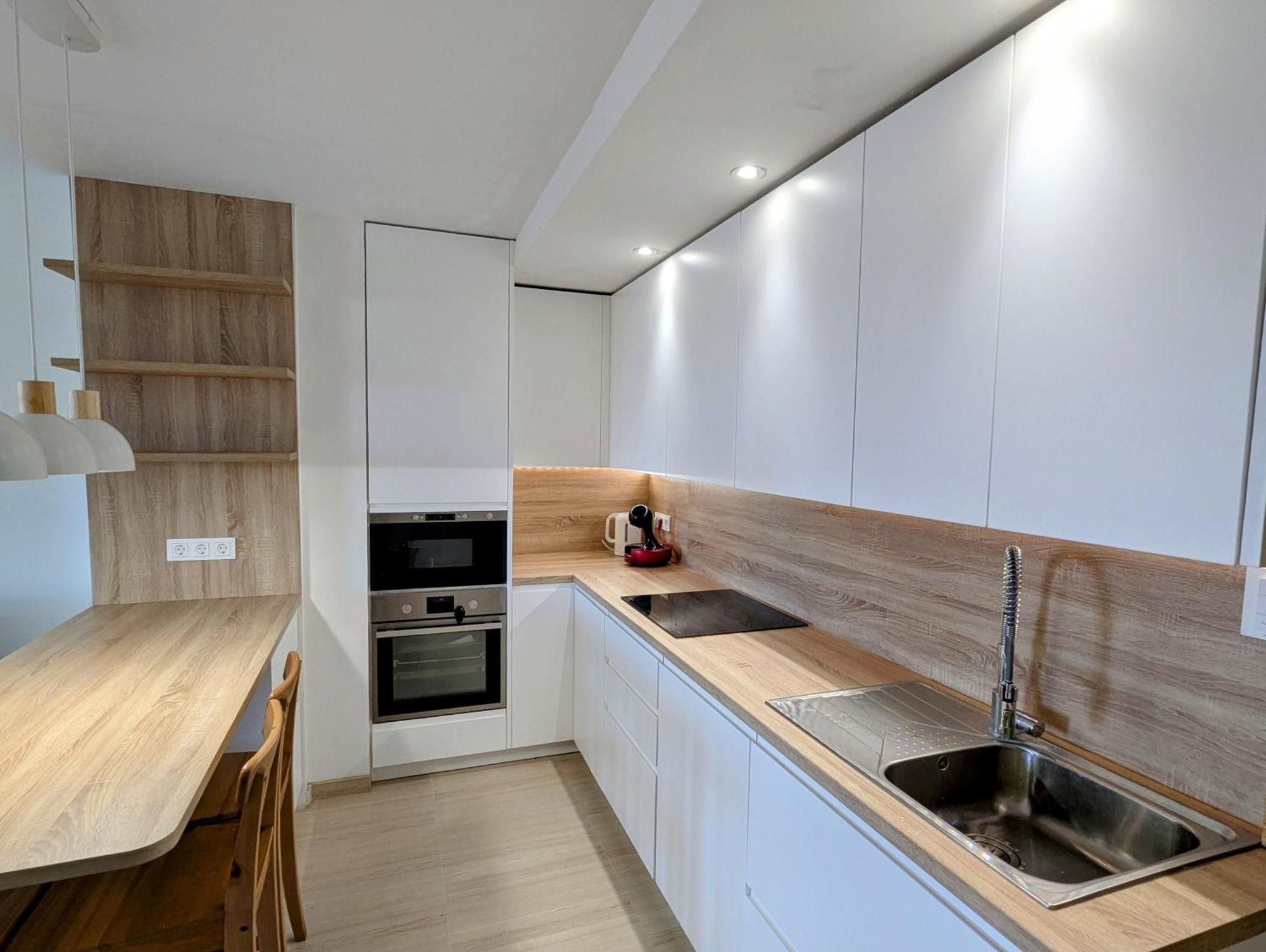 Modern Penthouse Apartment - 1 Min From The Beach 丰希罗拉 外观 照片